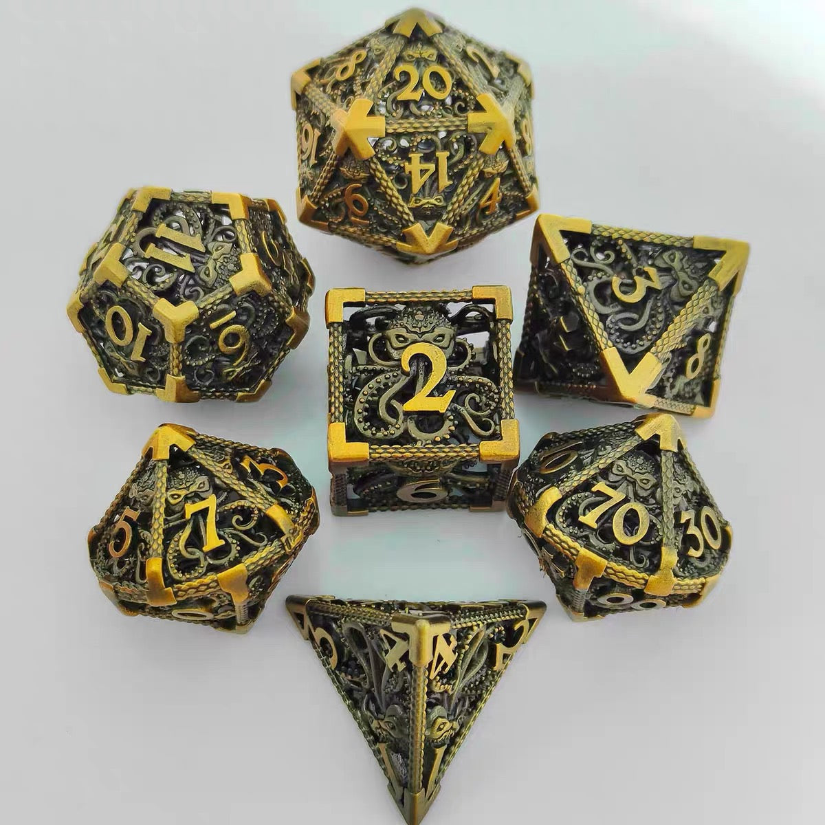 DIEACE C&C Octopus Hollow Metal Dice Set