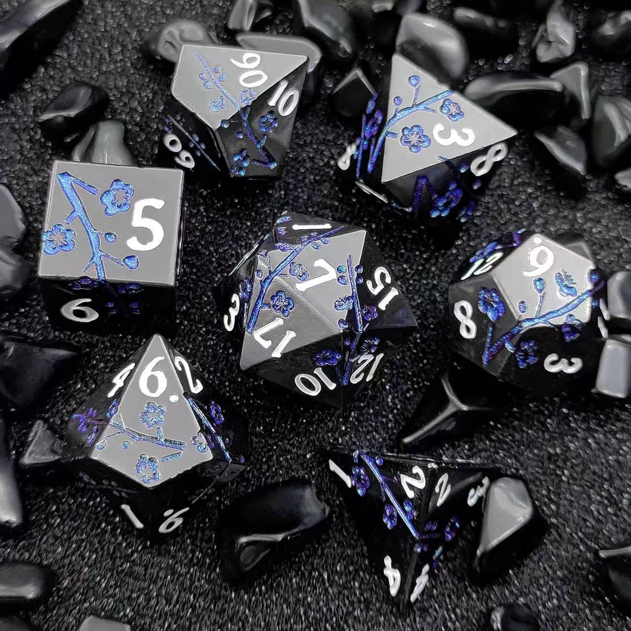 DIEACE D&D Plum Blossom Pattern Solid Metal Dice