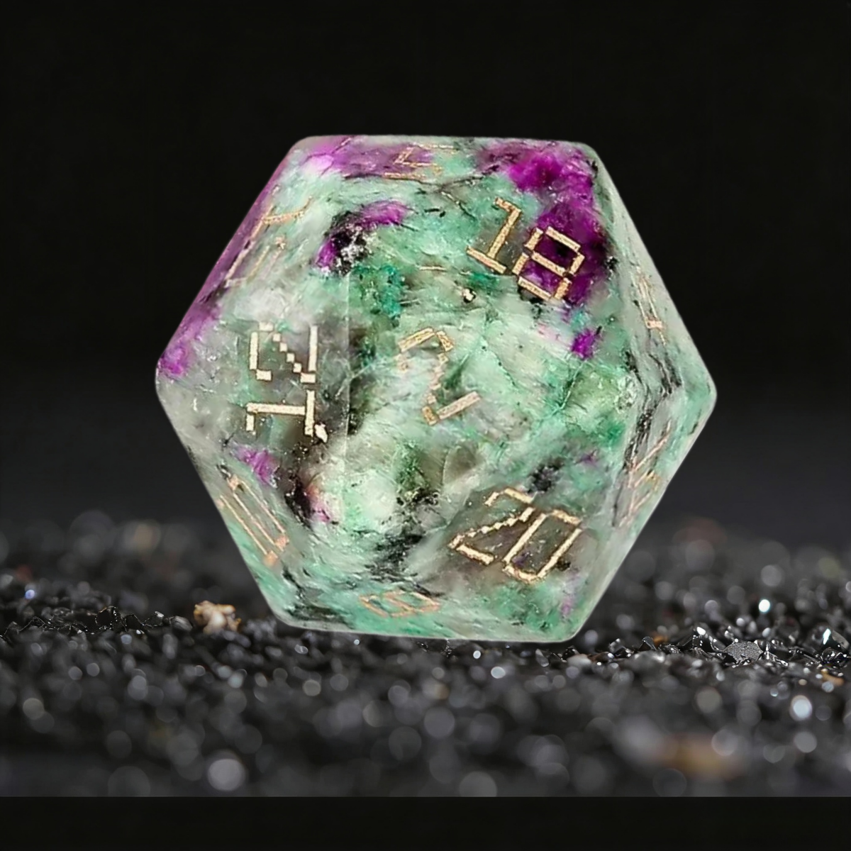 DIEACE D&D Natural Red Green Gemstone Engraved Dice Set